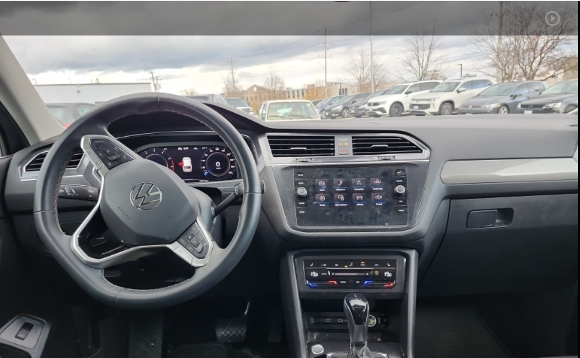 Volkswagen Tiguan  2022 à Calgary, Alberta