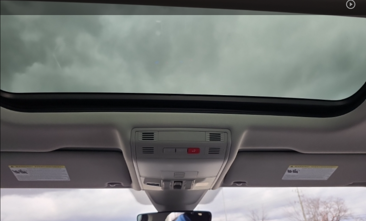 Volkswagen Tiguan  2022 à Calgary, Alberta