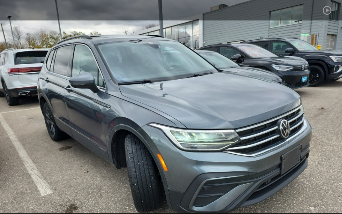 Volkswagen Tiguan  2022 à Calgary, Alberta