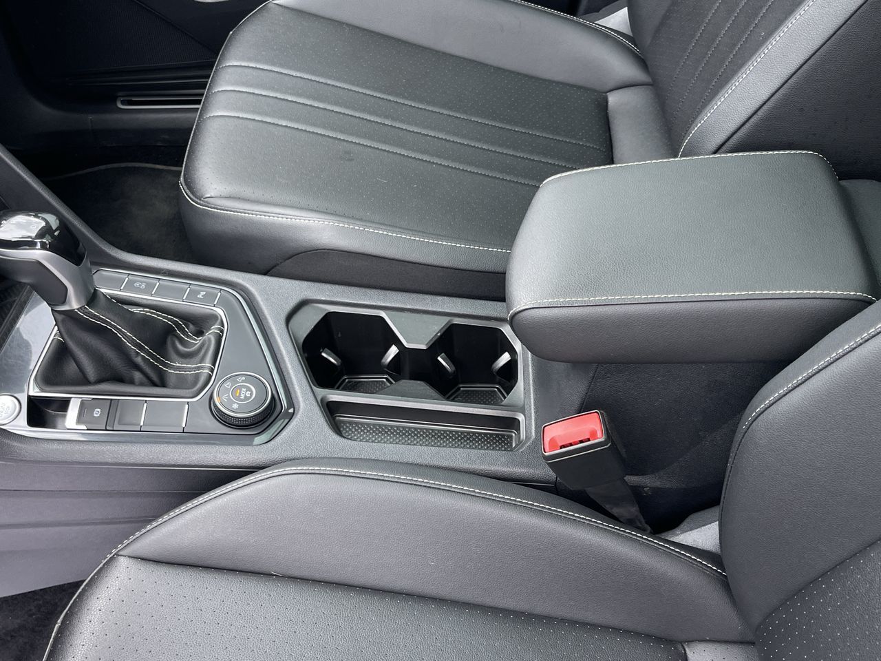Volkswagen Tiguan  2023 à Calgary, Alberta