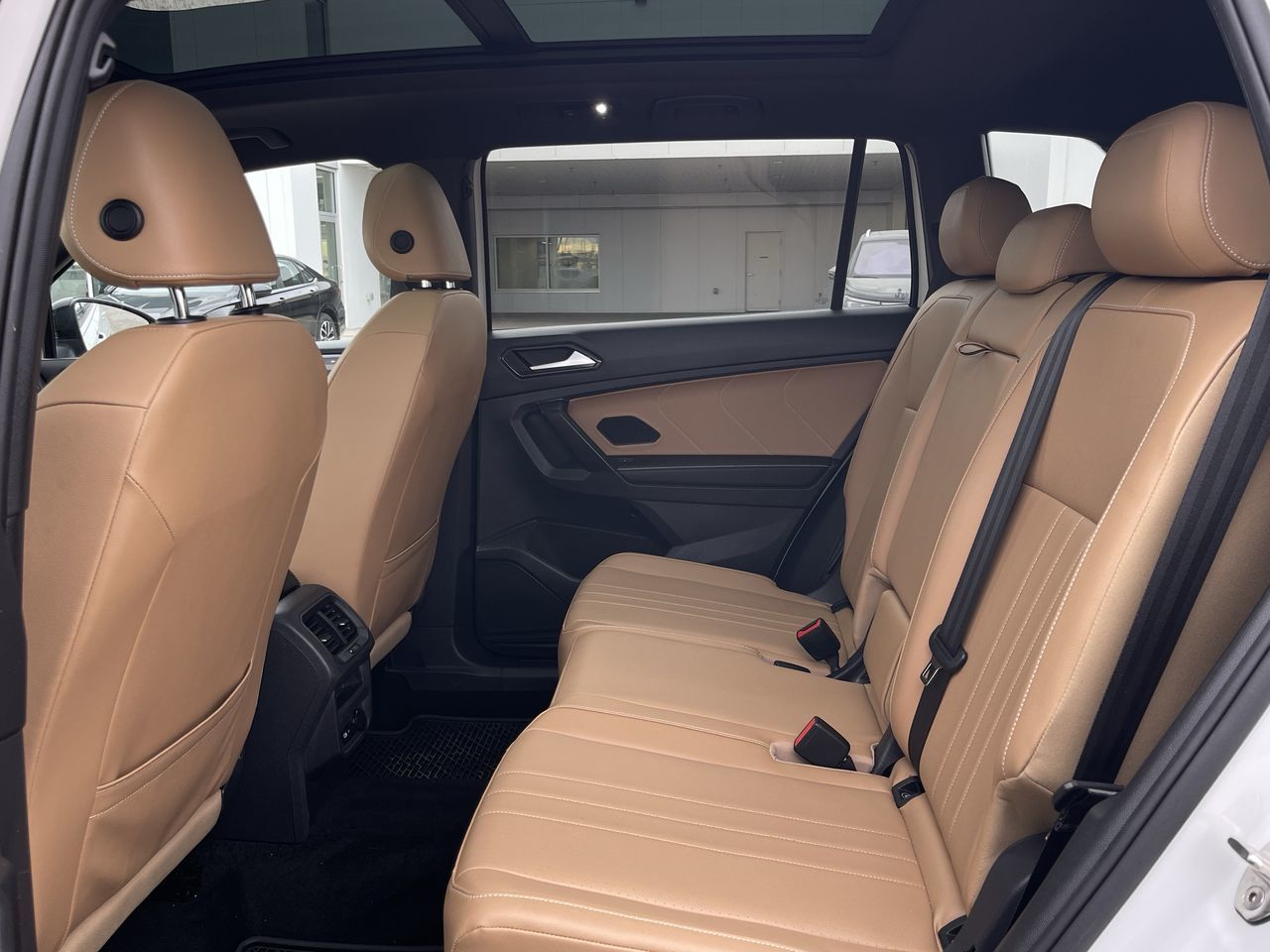 Volkswagen Tiguan  2023 à Calgary, Alberta