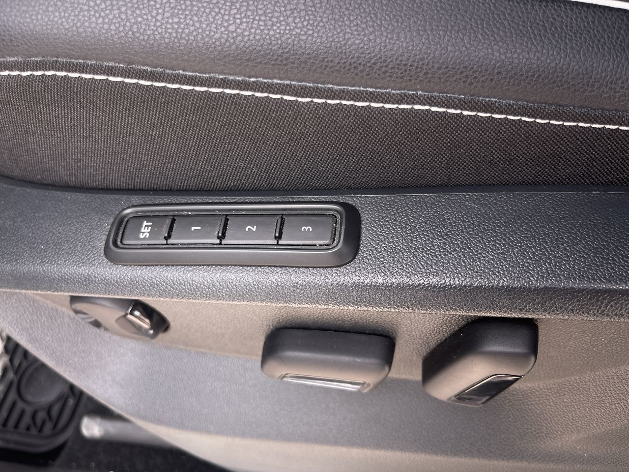 2023 Volkswagen Tiguan in Calgary, Alberta