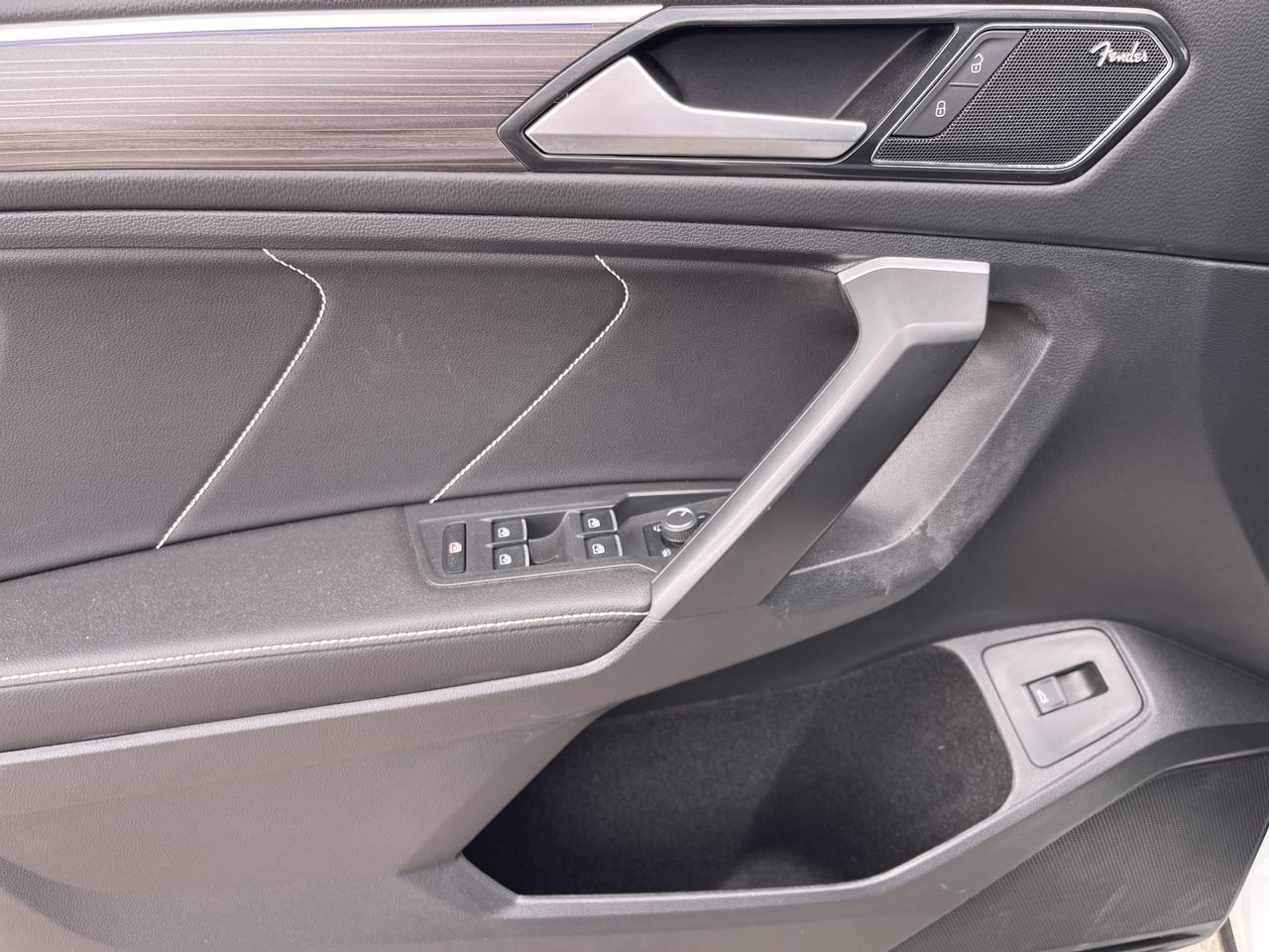 2023 Volkswagen Tiguan in Calgary, Alberta