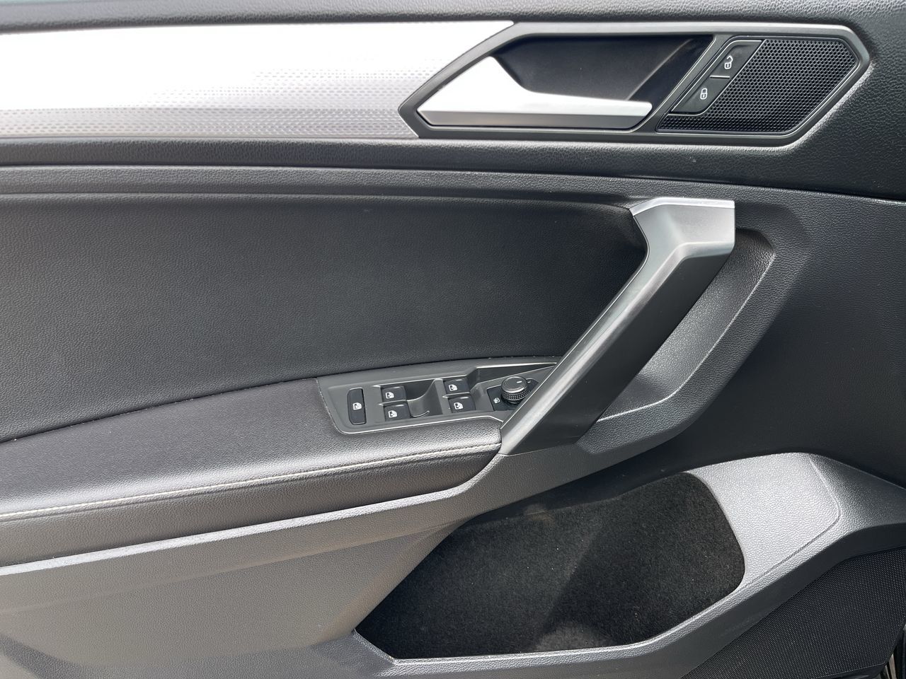 2023 Volkswagen Tiguan in Calgary, Alberta