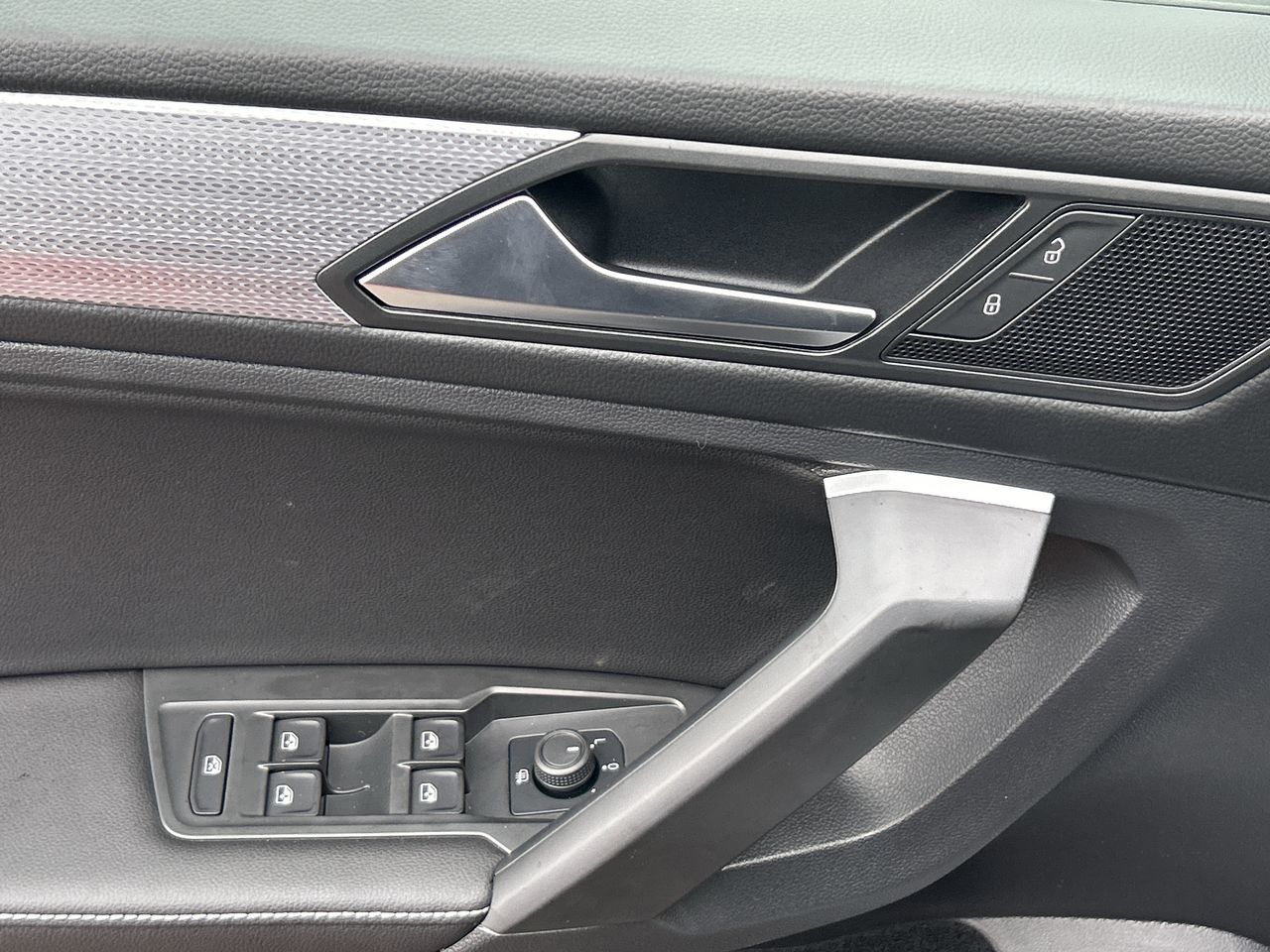 2024 Volkswagen Tiguan in Calgary, Alberta