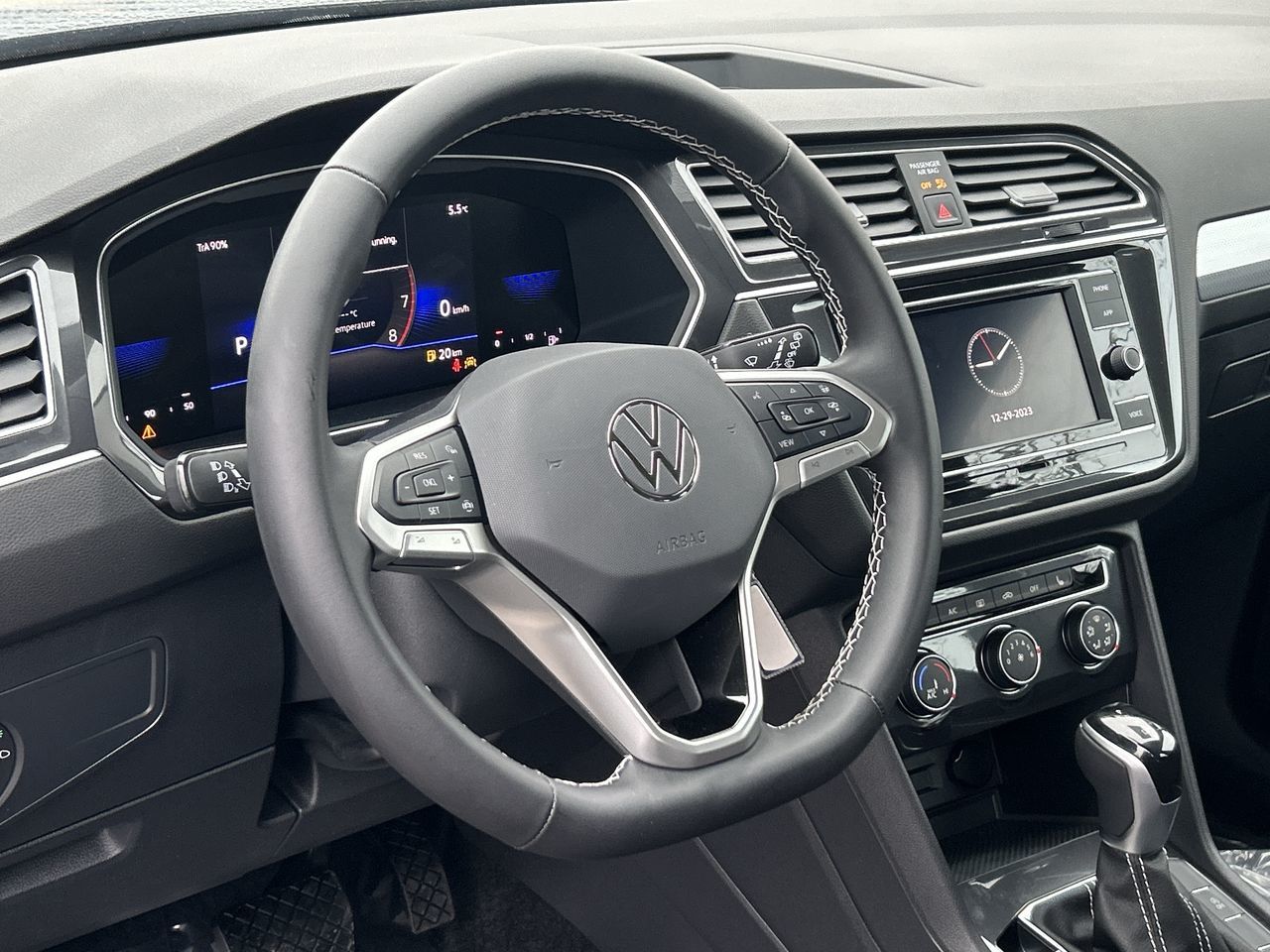 2024 Volkswagen Tiguan in Calgary, Alberta