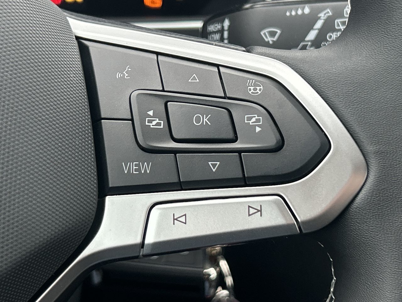 2024 Volkswagen Tiguan in Calgary, Alberta