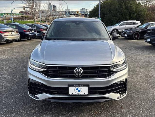 2024 Volkswagen Tiguan in Calgary, Alberta