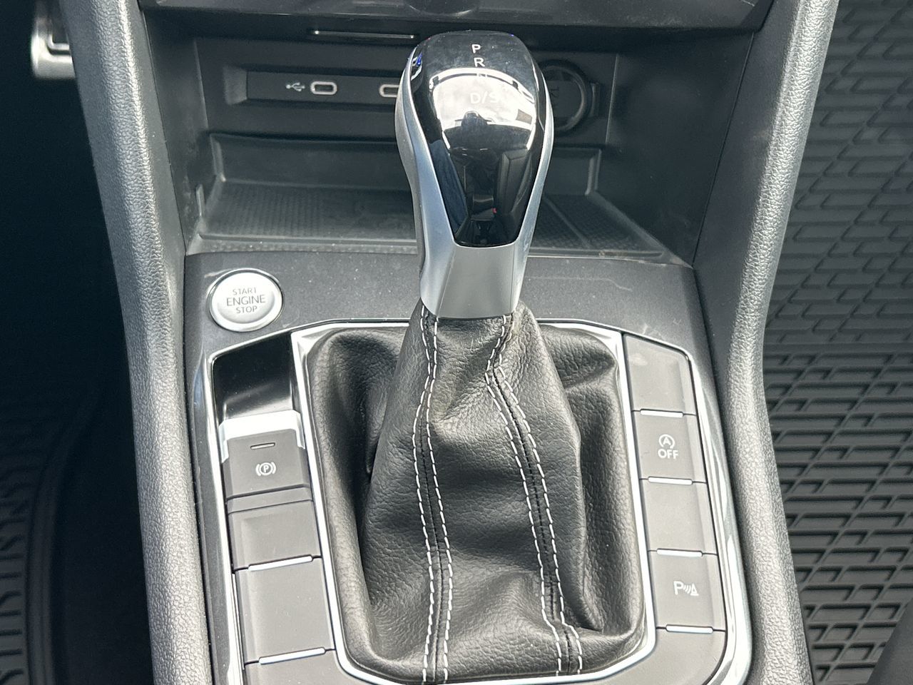 Volkswagen Tiguan  2024 à Calgary, Alberta