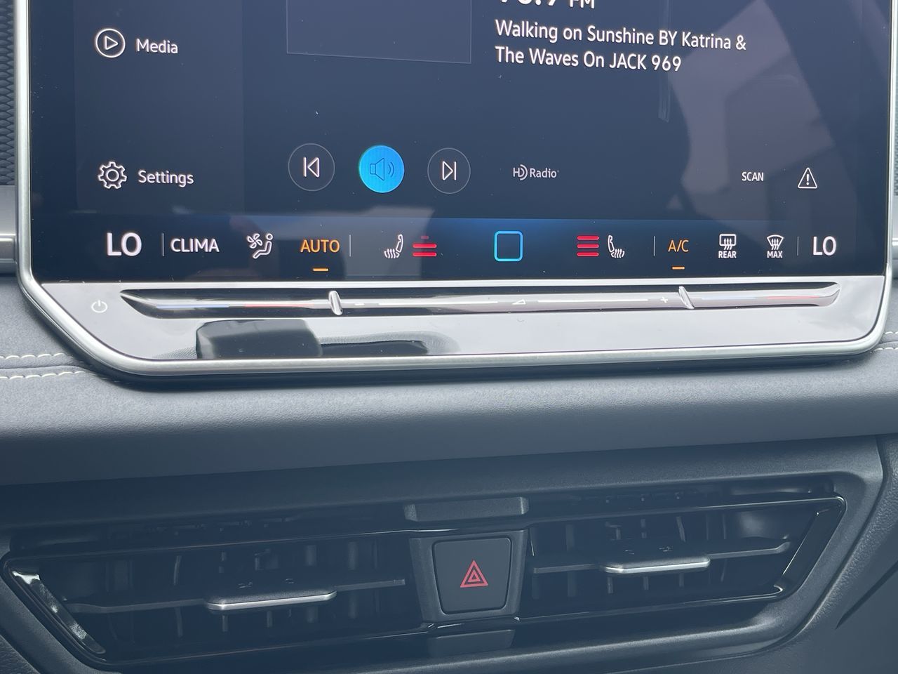 2025 Volkswagen Tiguan in Calgary, Alberta
