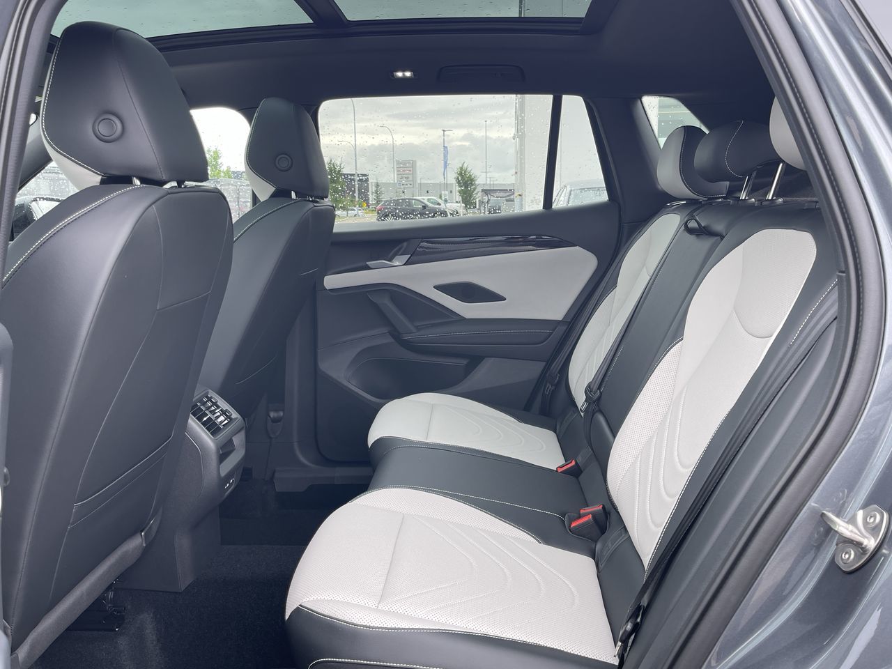 2025 Volkswagen Tiguan in Calgary, Alberta
