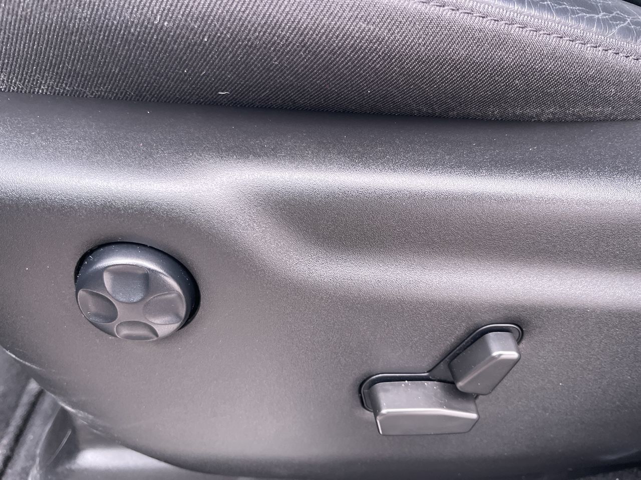 2022 Dodge Durango in Calgary, Alberta