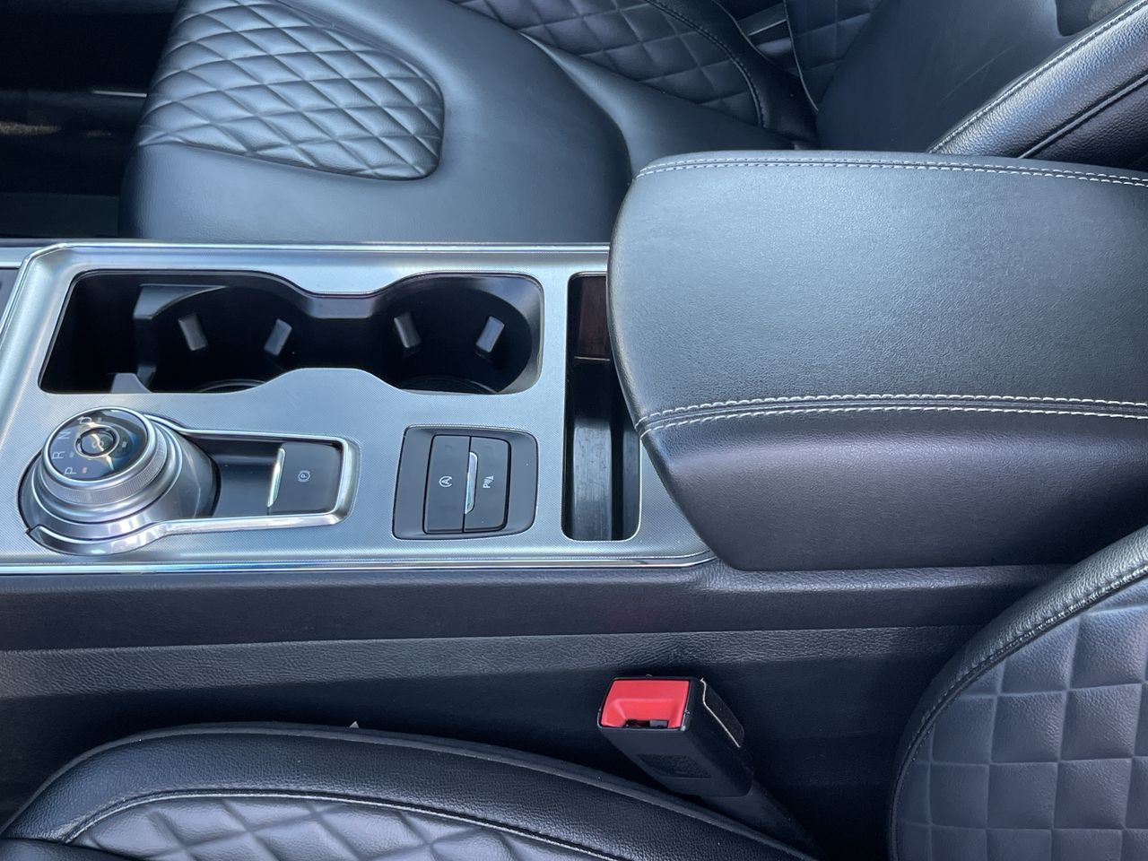 2023 Ford Edge in Calgary, Alberta