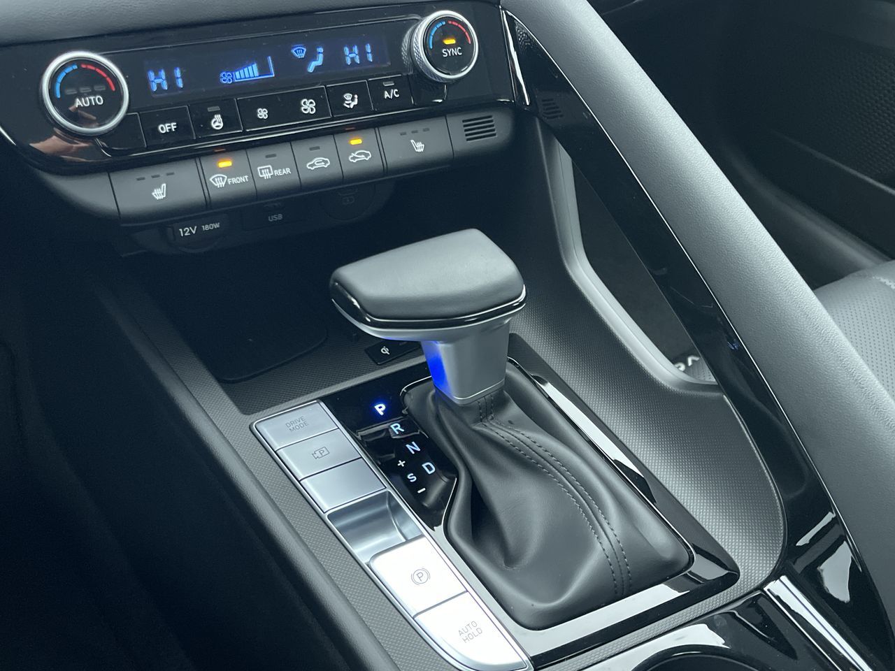 2026 Hyundai Elantra Hybrid