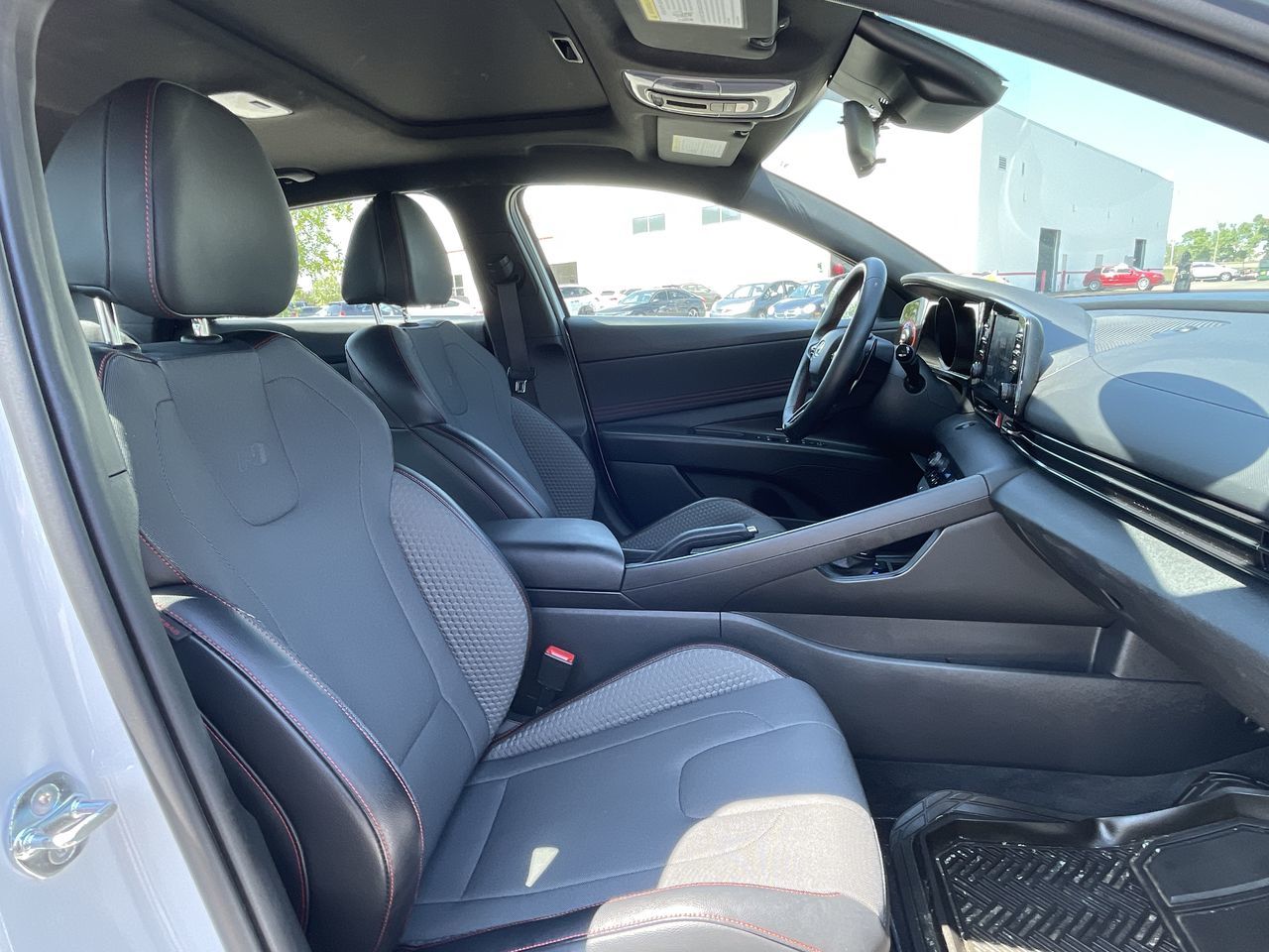 2022 Hyundai Elantra Sedan