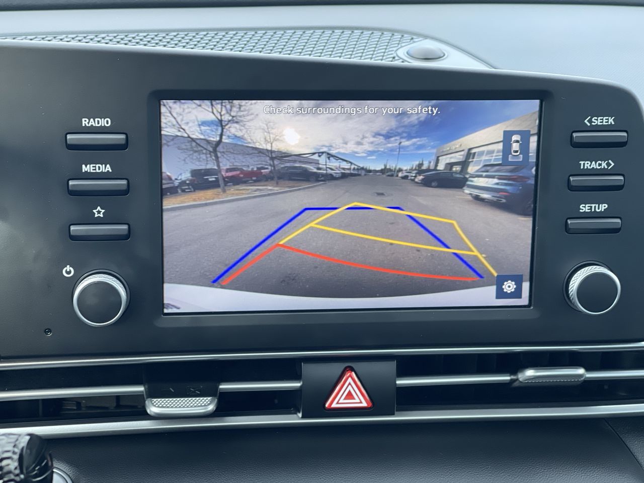 2023 Hyundai Elantra Sedan