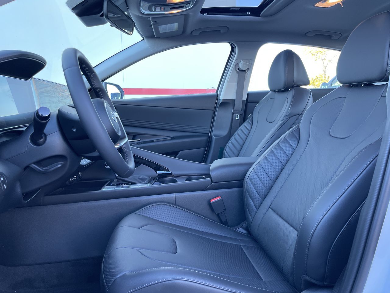 Hyundai Elantra  2023 à Calgary, Alberta