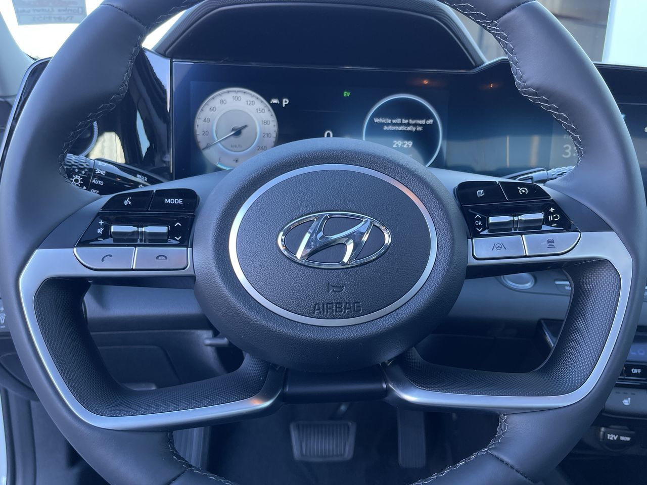 Hyundai Elantra  2023 à Calgary, Alberta