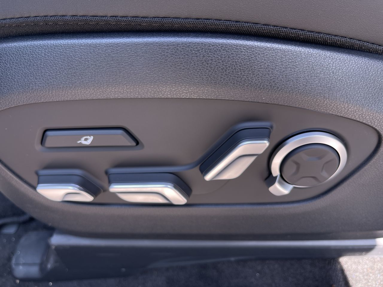 2026 Hyundai Ioniq 9