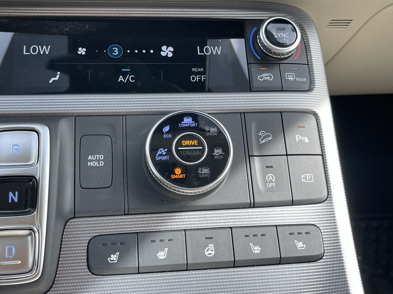 2025 Hyundai Palisade in Calgary, Alberta