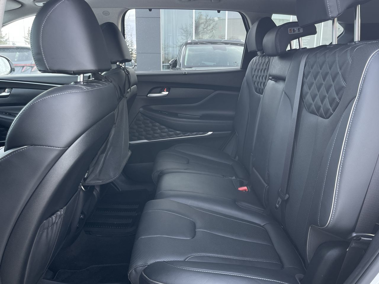 2022 Hyundai Santa Fe Hybrid in Calgary, Alberta