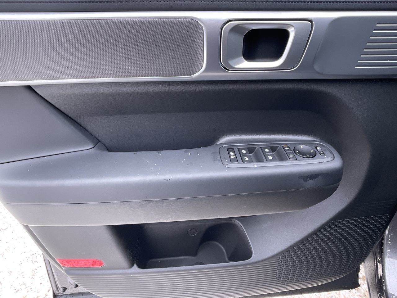 2025 Hyundai Santa Fe Hybrid in Calgary, Alberta