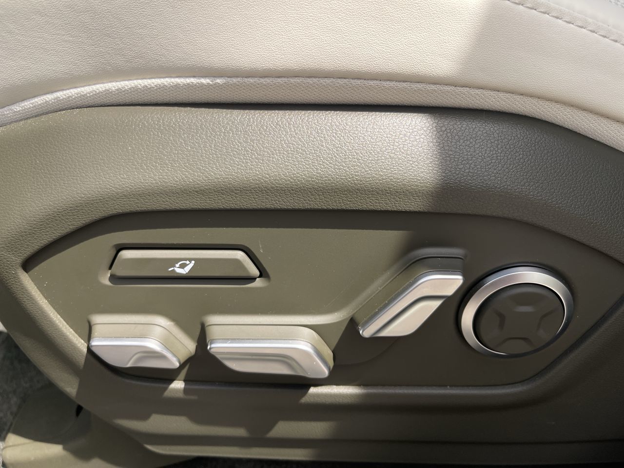 2026 Hyundai Santa Fe Hybrid