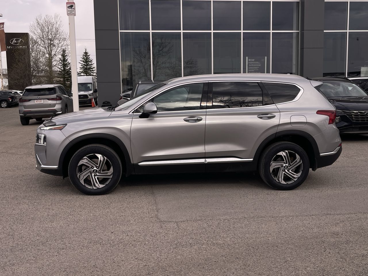 Hyundai Santa Fe  2023 à Calgary, Alberta