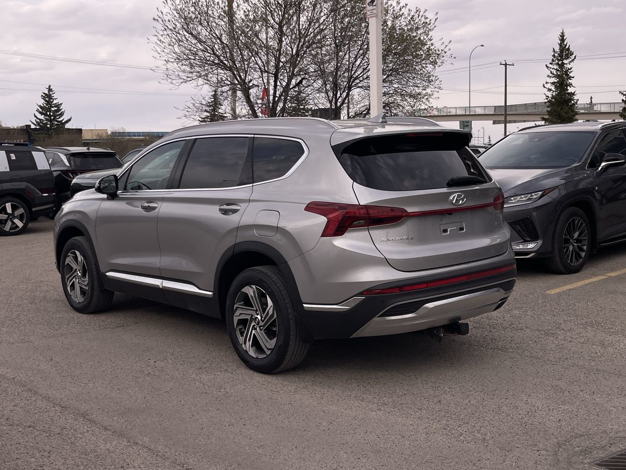 Hyundai Santa Fe  2023 à Calgary, Alberta