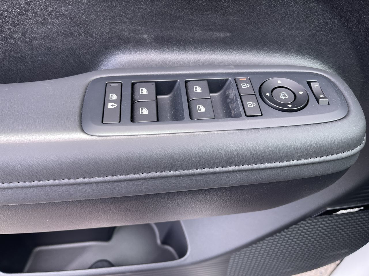 2025 Hyundai Santa Fe in Calgary, Alberta
