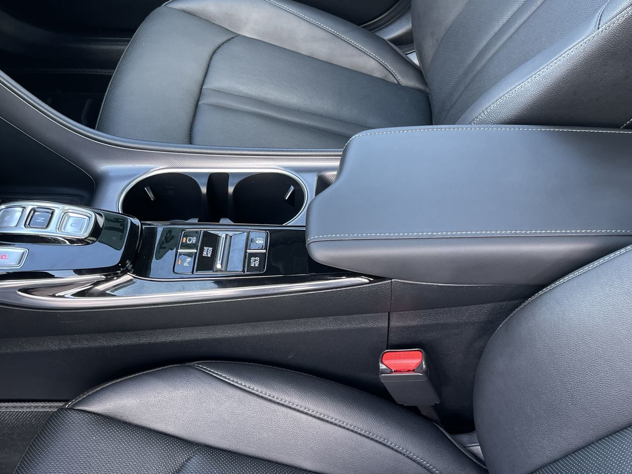 2022 Hyundai Sonata in Calgary, Alberta