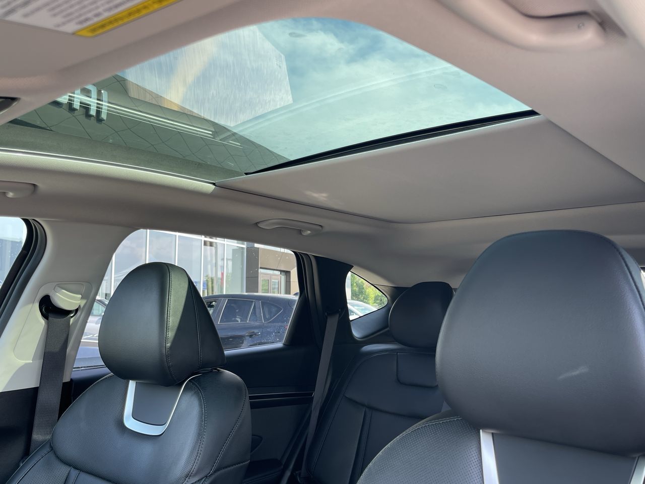 2024 Hyundai Tucson Hybrid in Calgary, Alberta