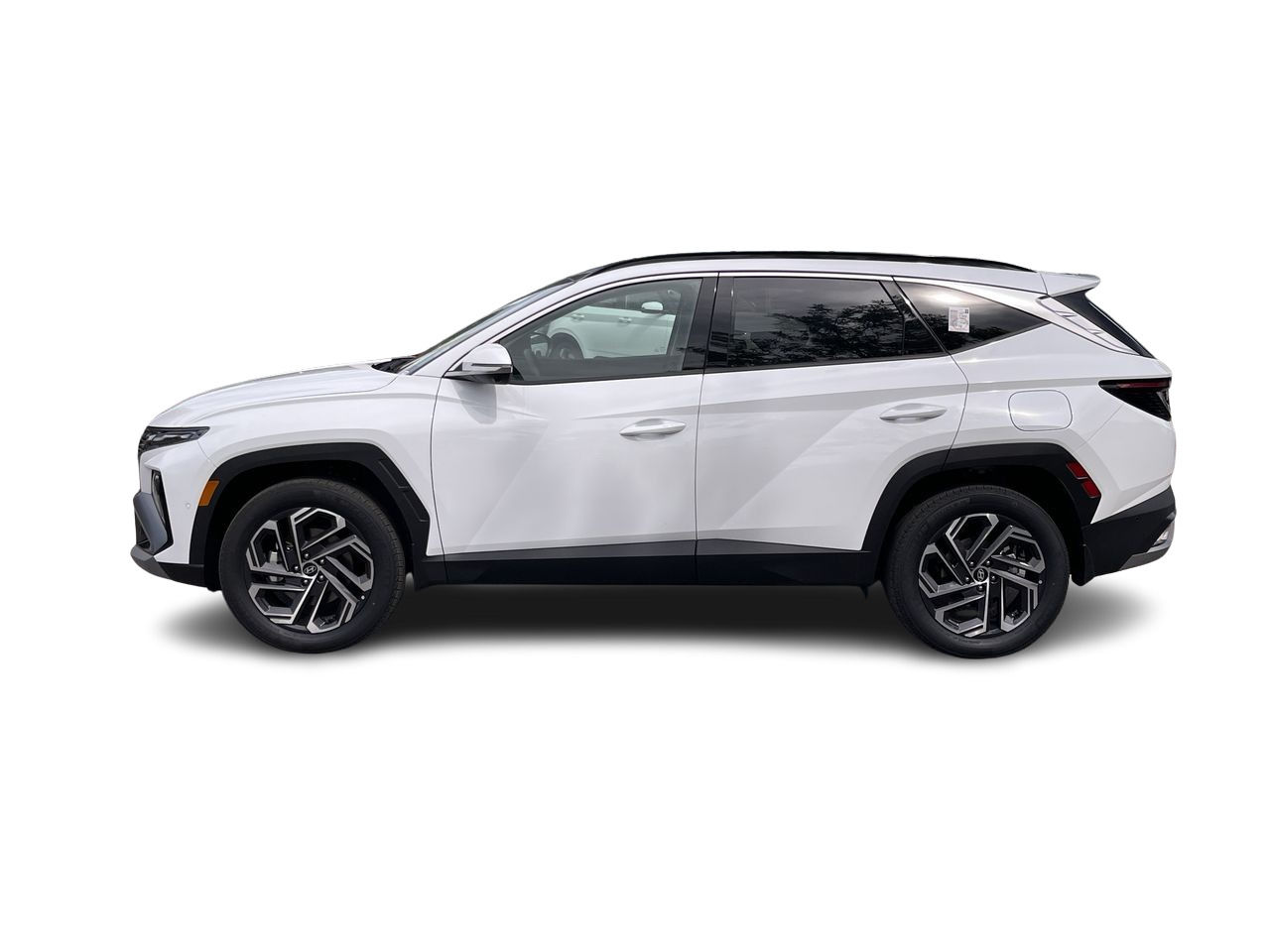 2025 Hyundai Tucson Hybrid in Calgary, Alberta