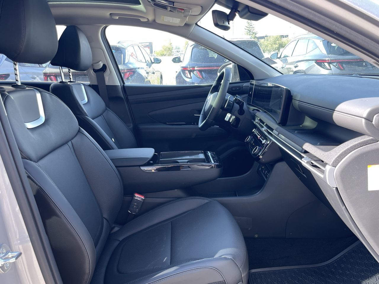2025 Hyundai Tucson Hybrid in Calgary, Alberta