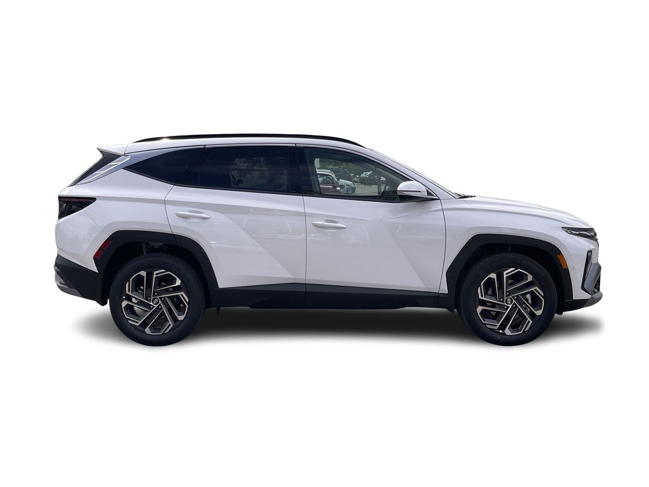 2025 Hyundai Tucson Hybrid in Calgary, Alberta