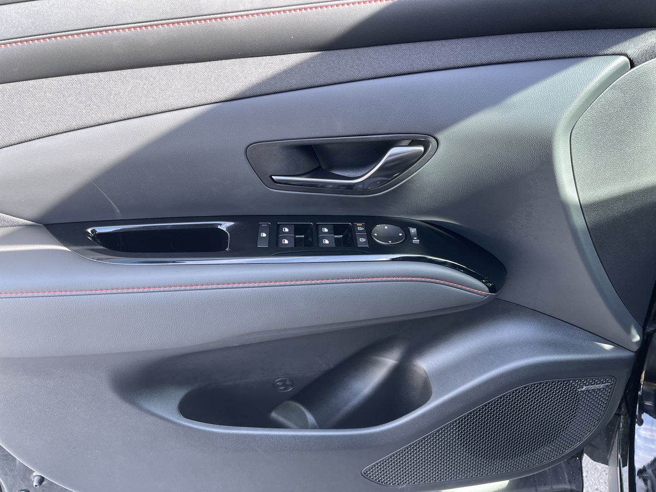 2025 Hyundai Tucson Hybrid