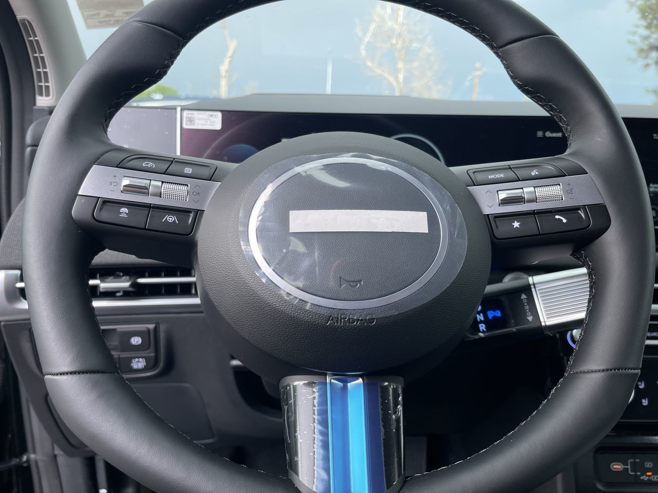 2025 Hyundai Tucson Hybrid in Calgary, Alberta