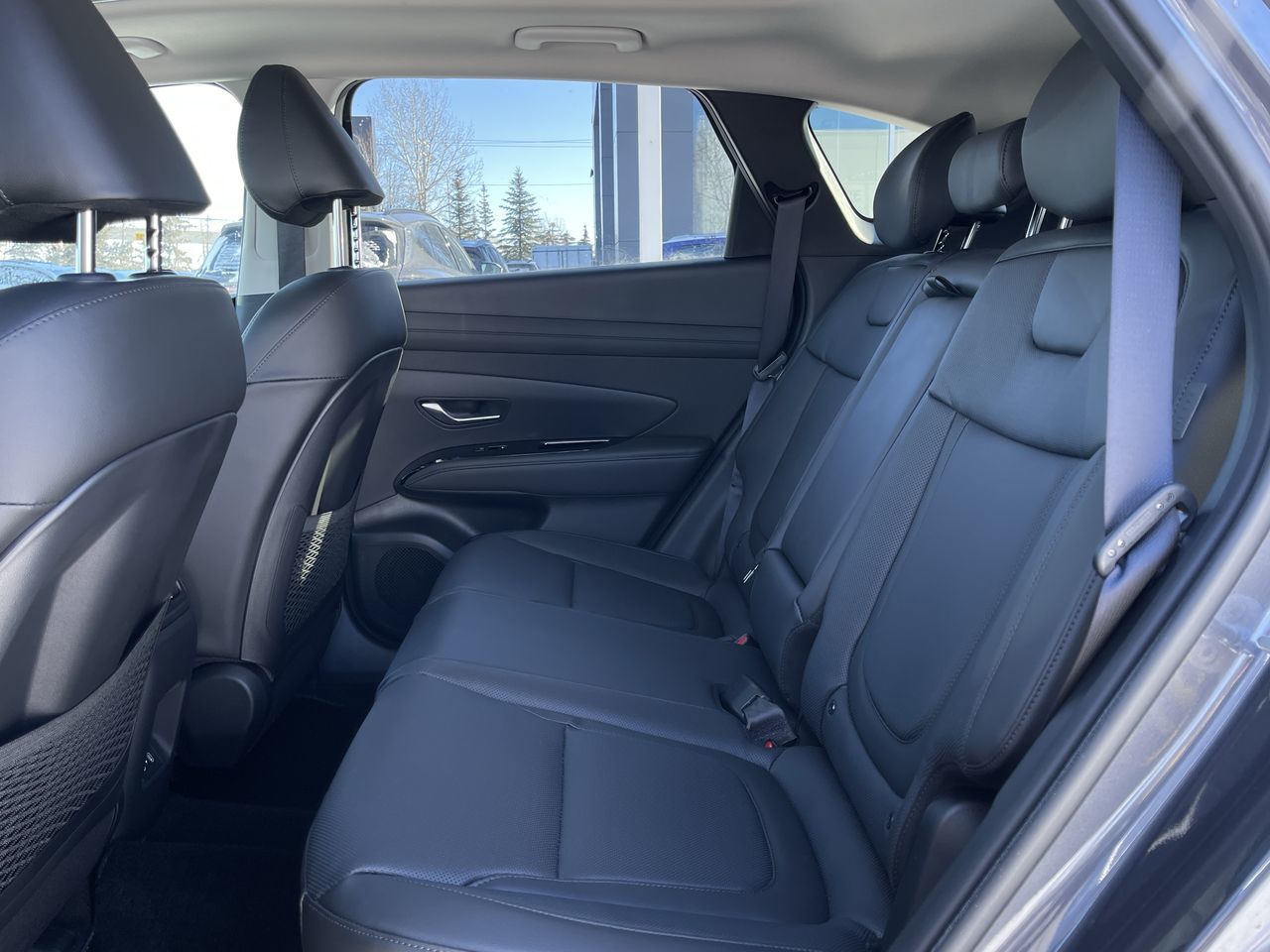 2025 Hyundai Tucson Hybrid in Calgary, Alberta