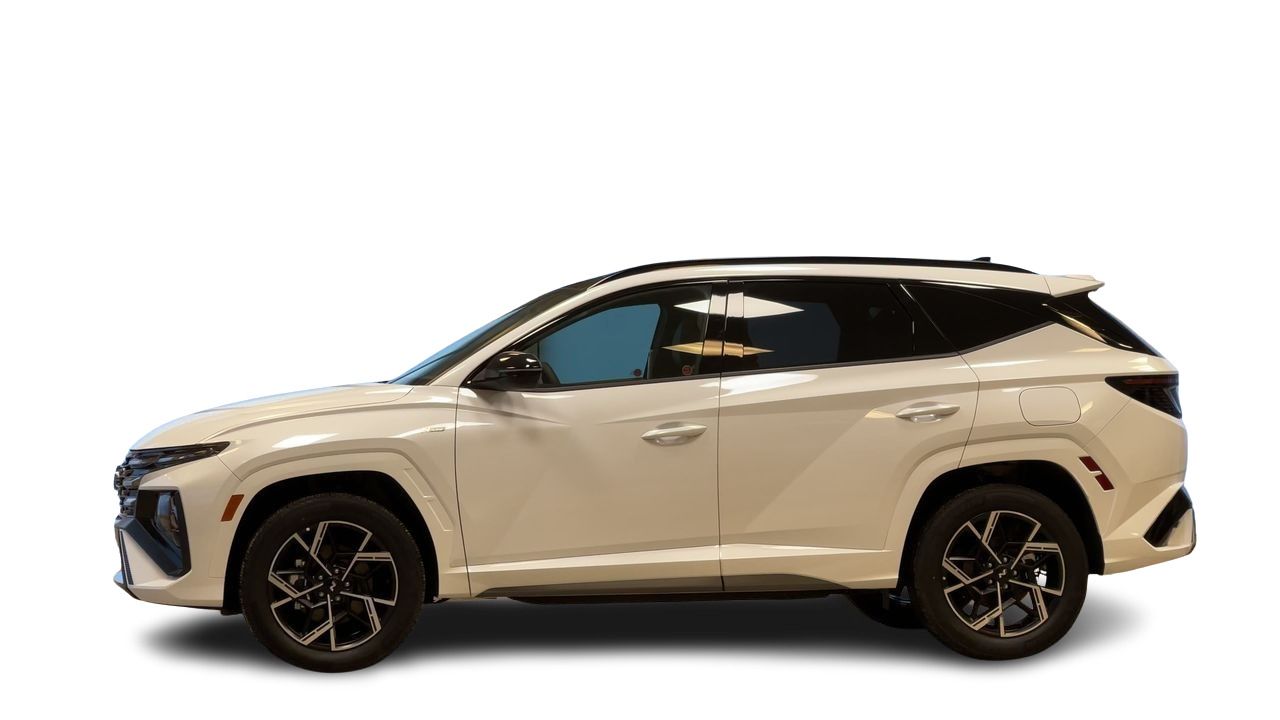 2025 Hyundai Tucson Hybrid in Calgary, Alberta