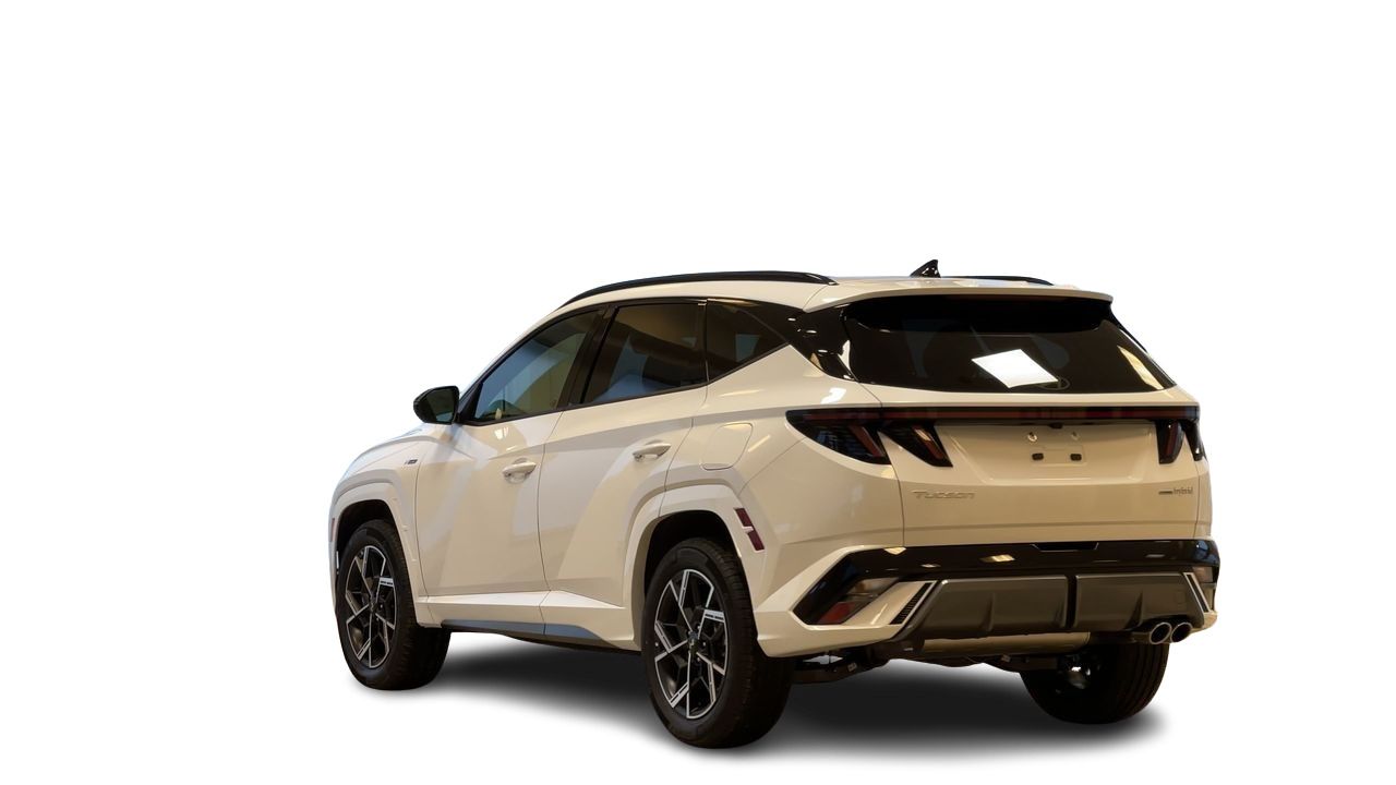 2025 Hyundai Tucson Hybrid in Calgary, Alberta