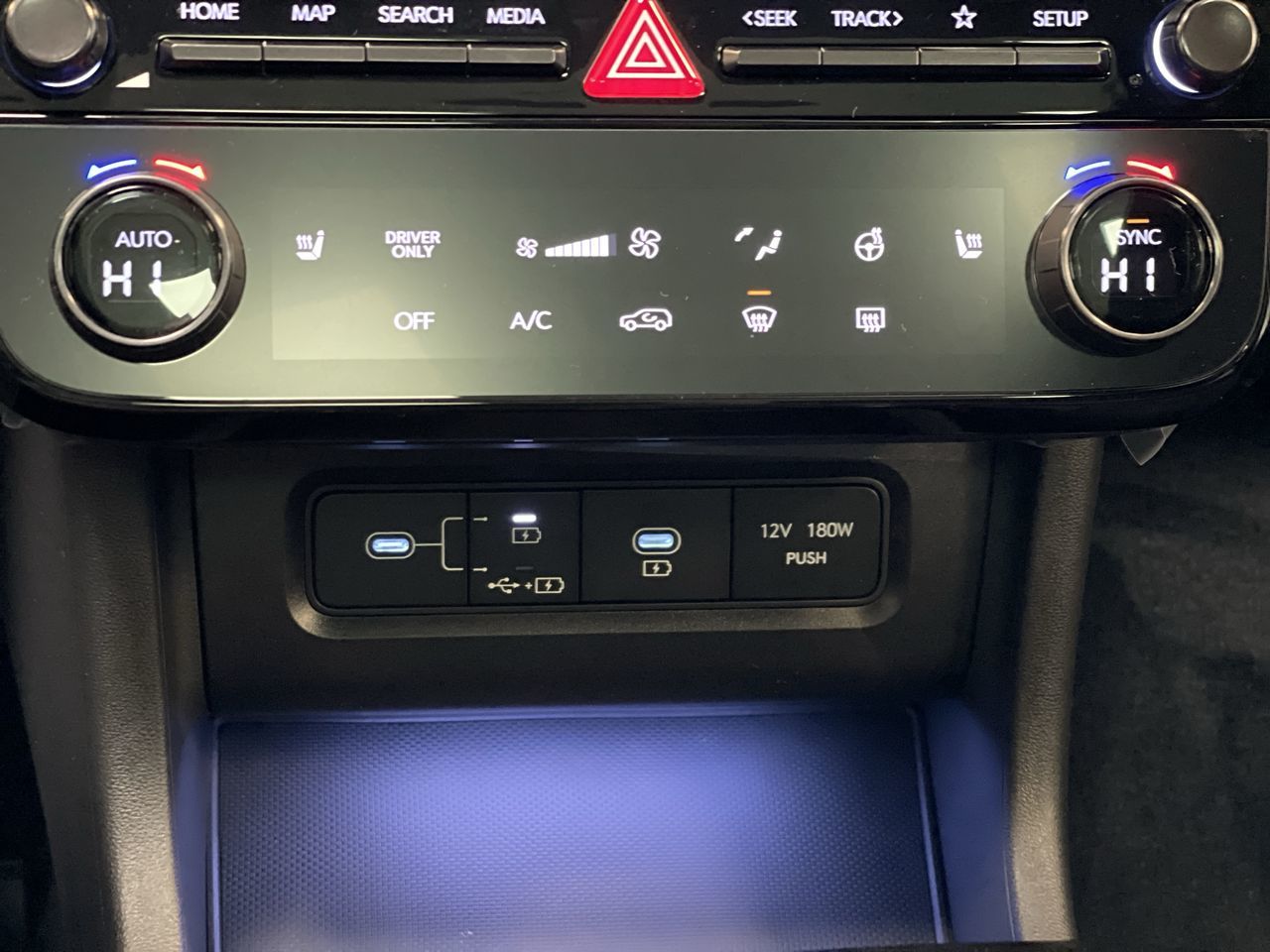 2025 Hyundai Tucson Hybrid in Calgary, Alberta