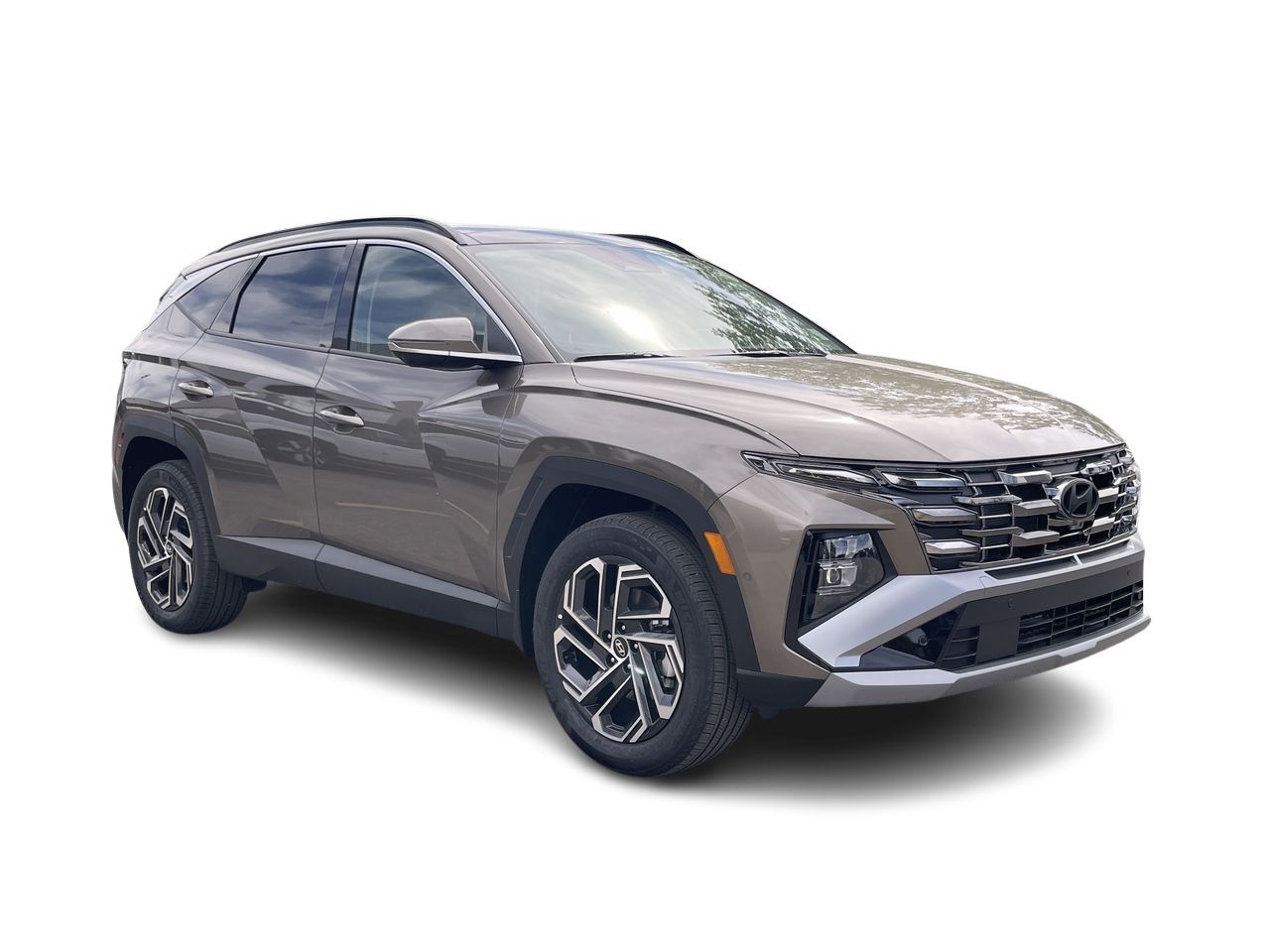 2025 Hyundai Tucson Hybrid in Calgary, Alberta