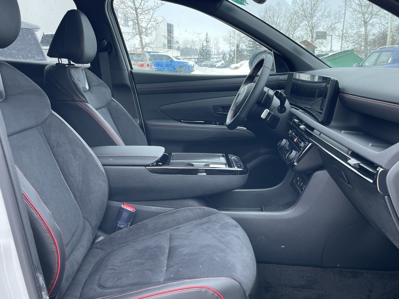 2025 Hyundai Tucson Hybrid