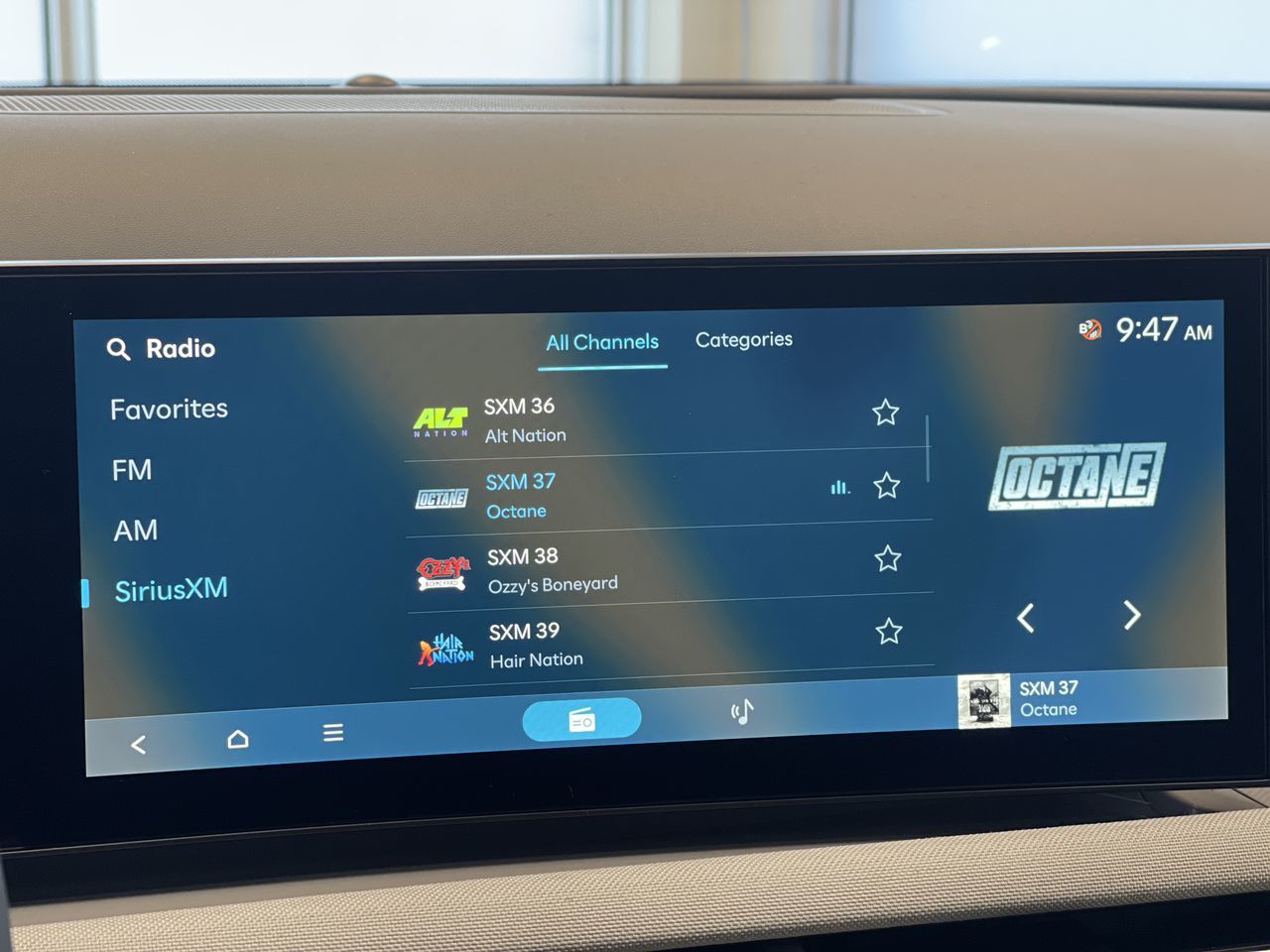 2026 Hyundai Tucson Hybrid in Calgary, Alberta