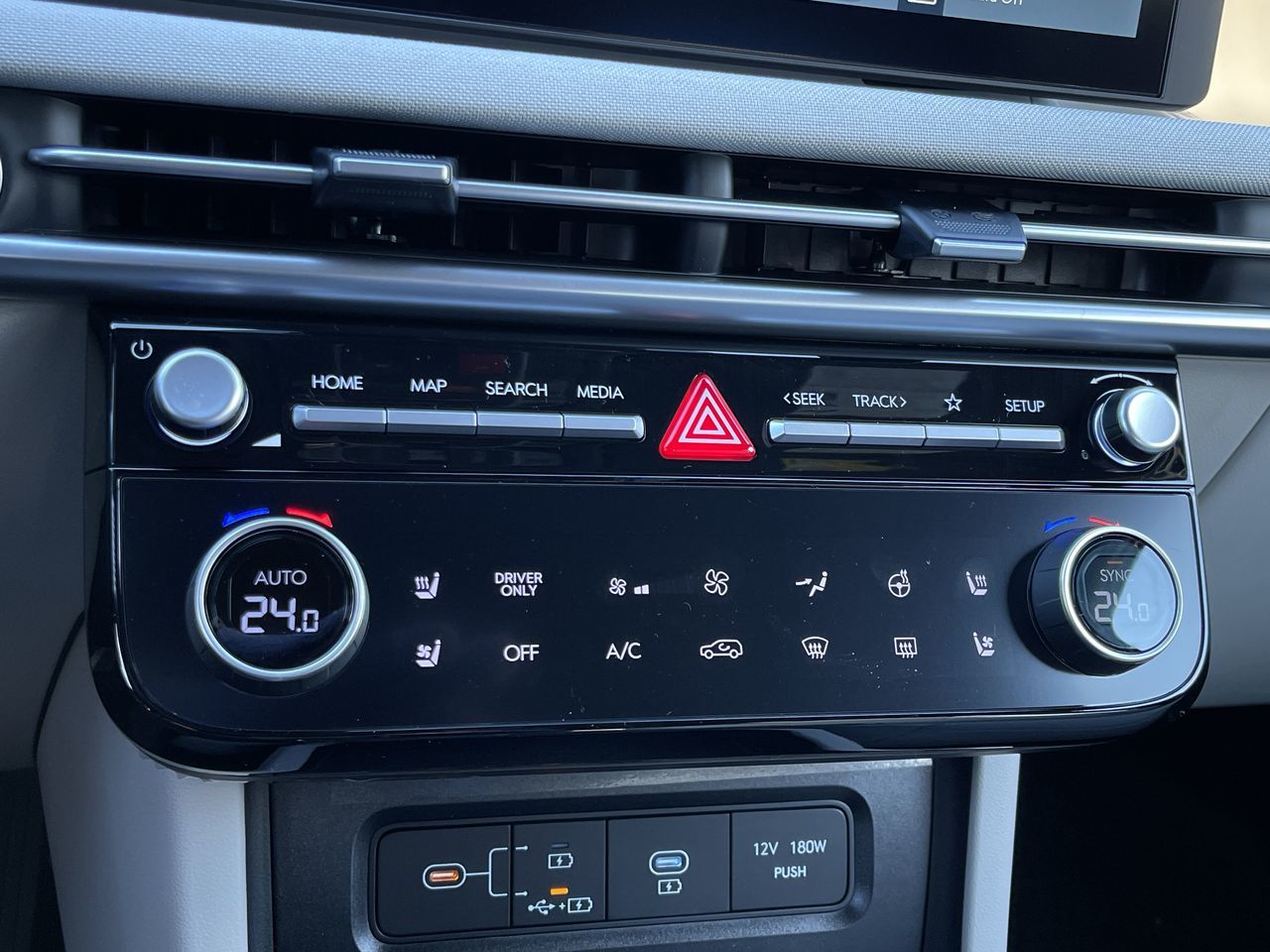 2026 Hyundai Tucson Hybrid