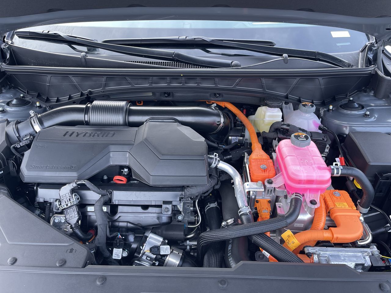 2026 Hyundai Tucson Hybrid in Calgary, Alberta