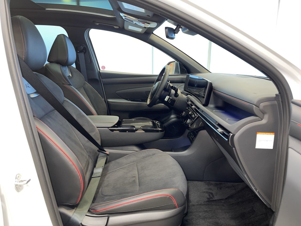 2026 Hyundai Tucson Hybrid in Calgary, Alberta
