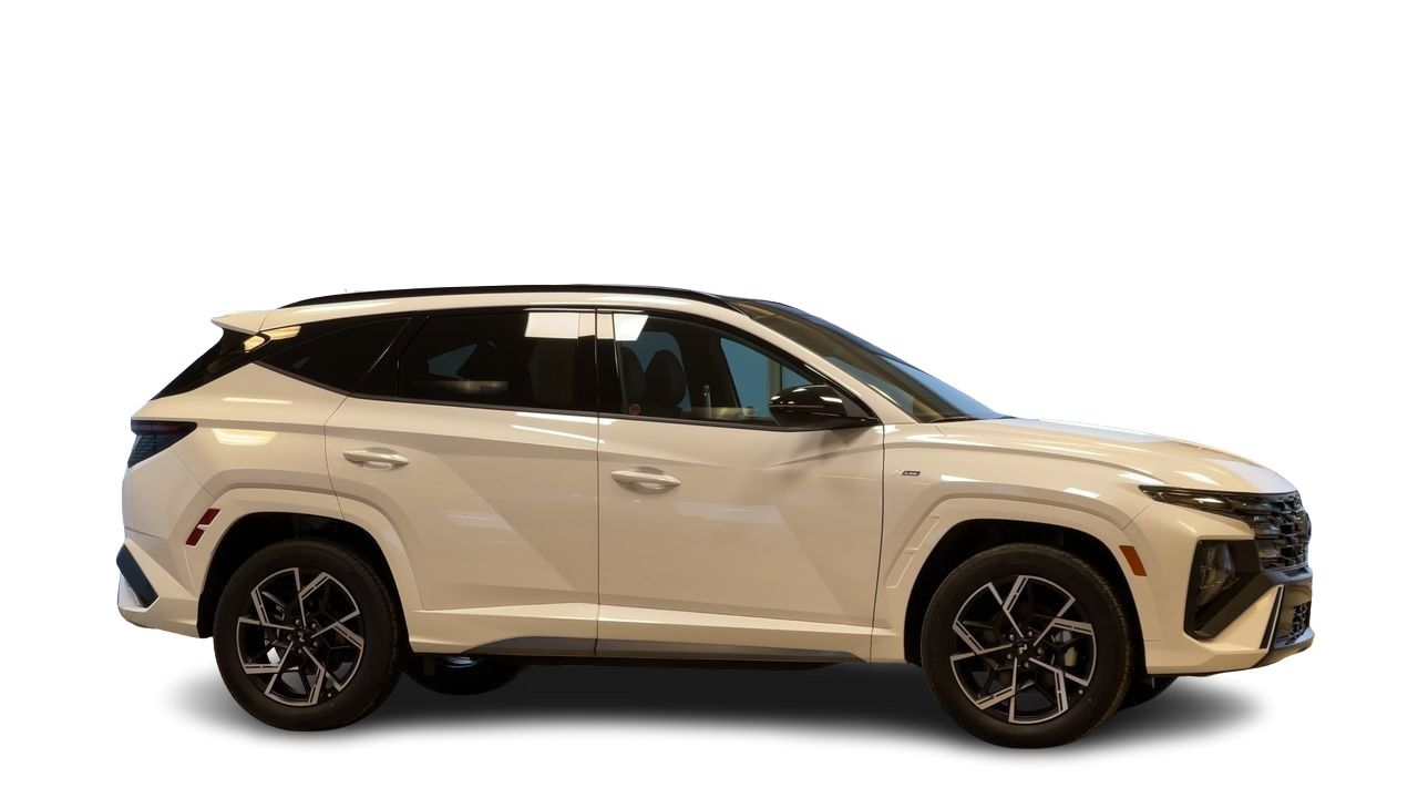 2026 Hyundai Tucson Hybrid in Calgary, Alberta