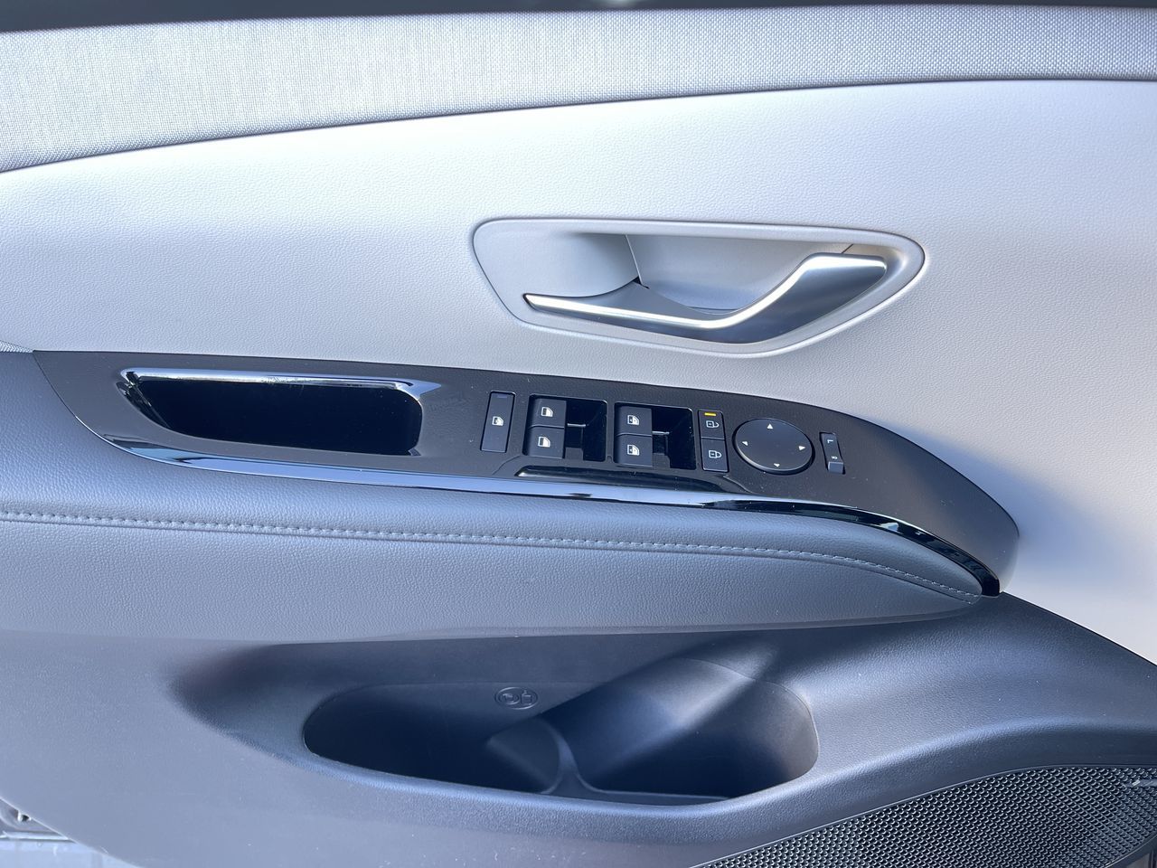 2025 Hyundai Tucson Plug-In Hybrid in Calgary, Alberta
