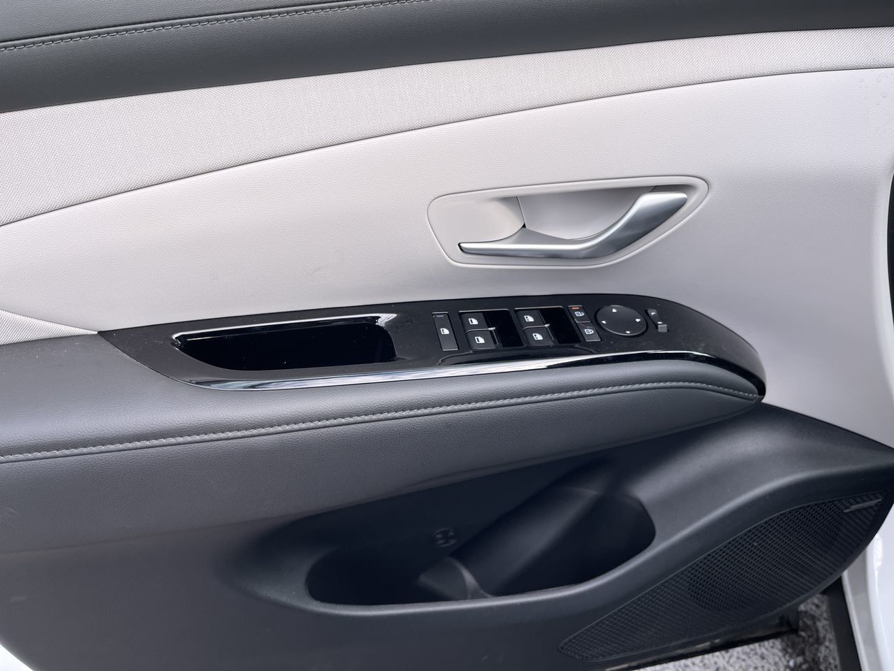 2025 Hyundai Tucson Plug-In Hybrid in Calgary, Alberta